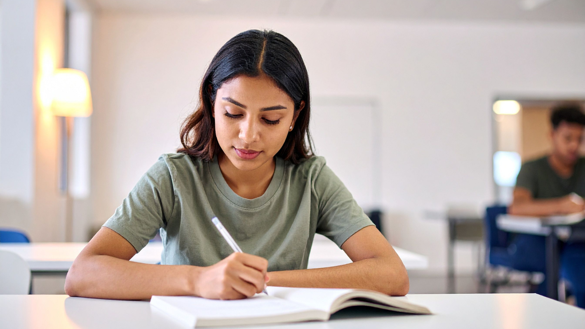 ECRICOME ouvre ses concours aux étudiants préparatoires et scientifiques D1/D2